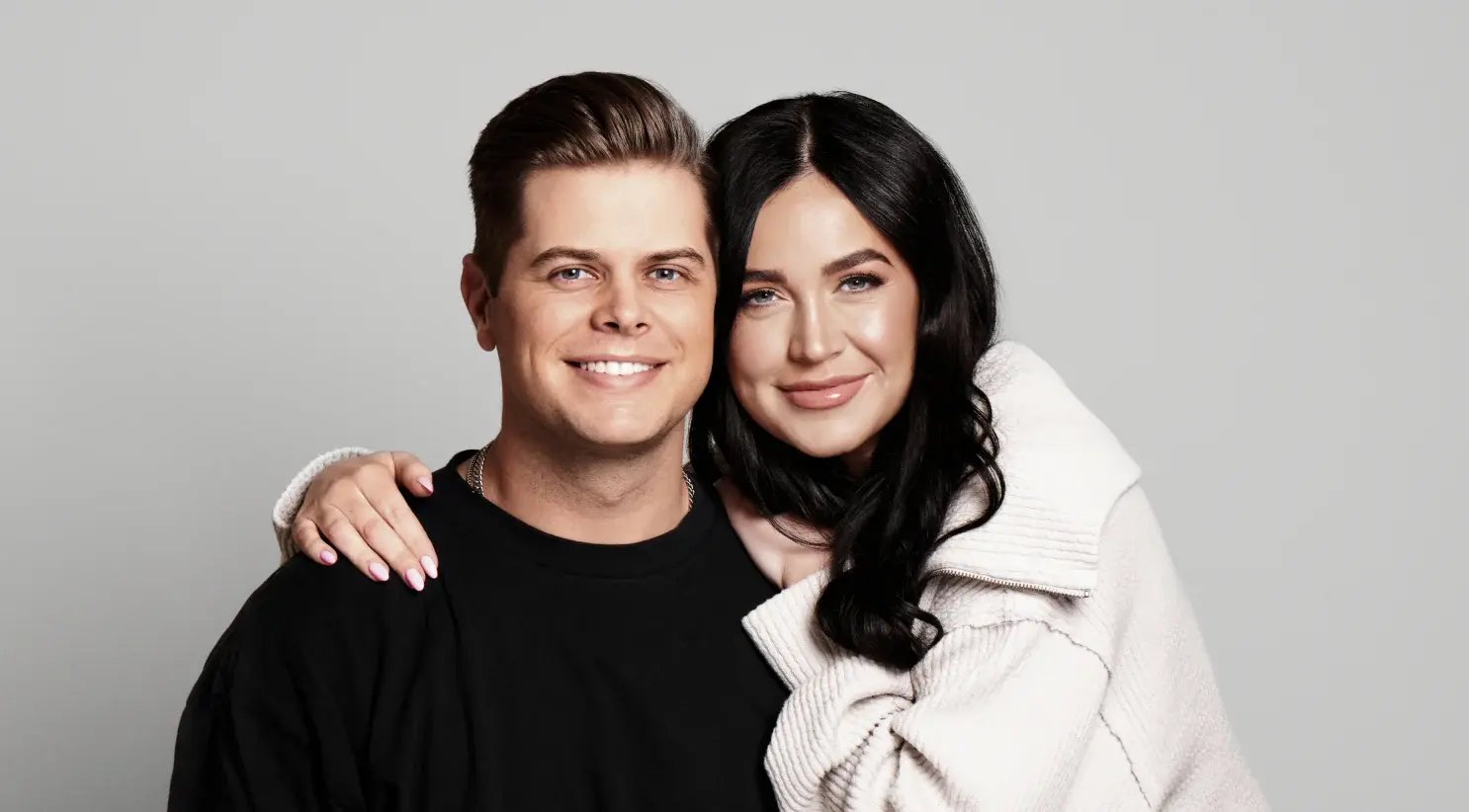 Photo of Baylee and Ryan Relf, co-founders of DIME
