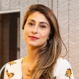 jenna habayeb headshot